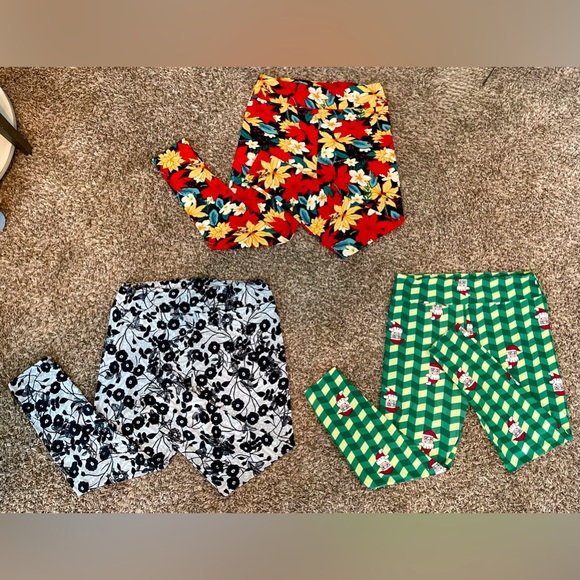 LuLaRoe Bundle- 3 / Plus Size Women’s Leggings, Holiday Theme & Floral. Size TC2 - Picture 4 of 7